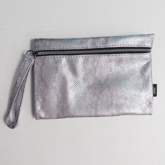 5/$20 NWOT Ipsy Glam Bag November 2024 Snakeskin Python Shimmer Metallic - Picture 1 of 7
